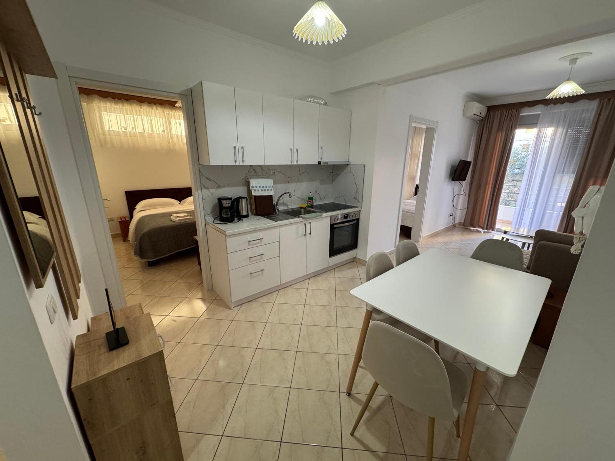 Comfort Apartments Promenade Sarande Bagian luar foto