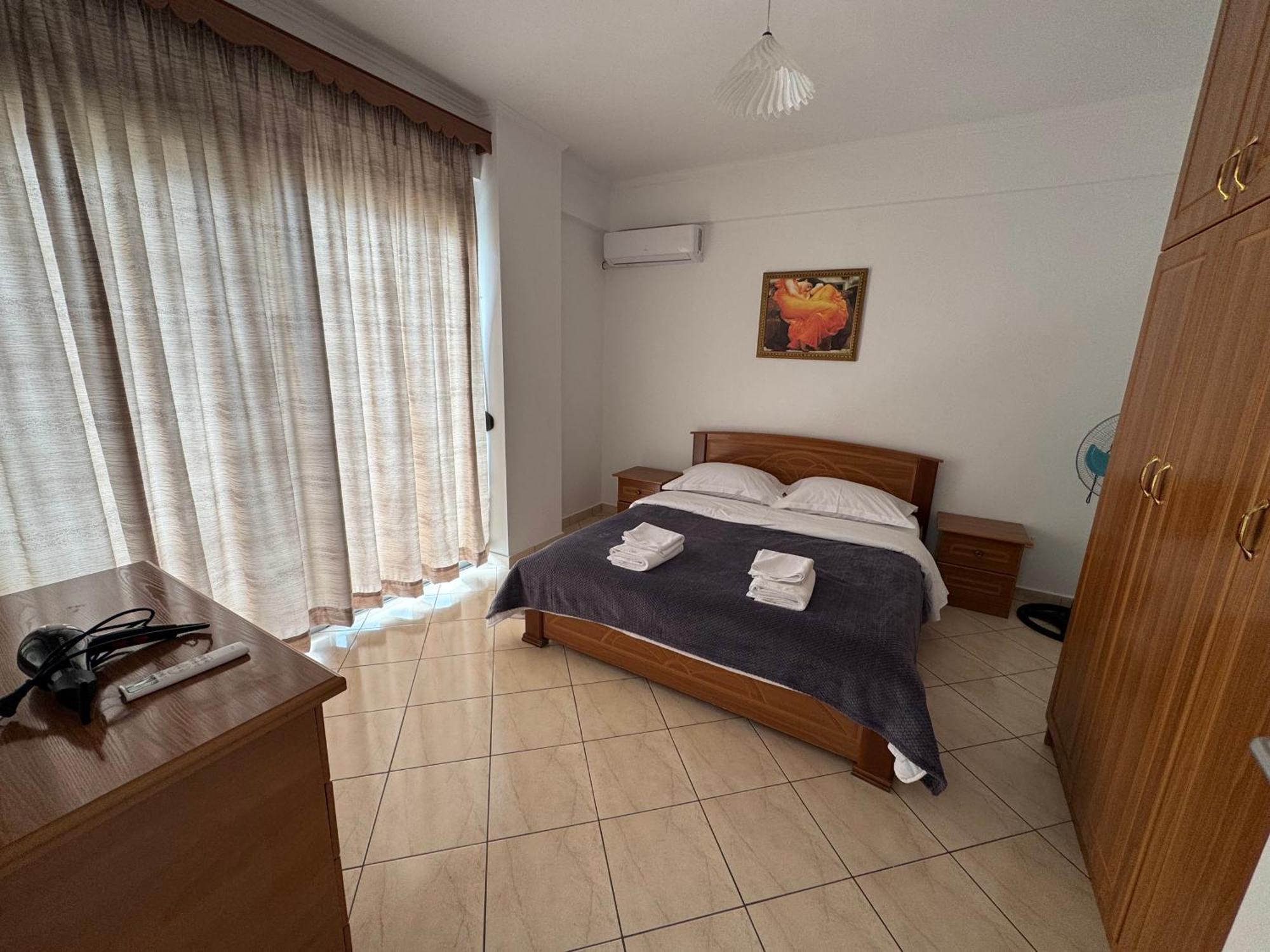 Comfort Apartments Promenade Sarande Bagian luar foto