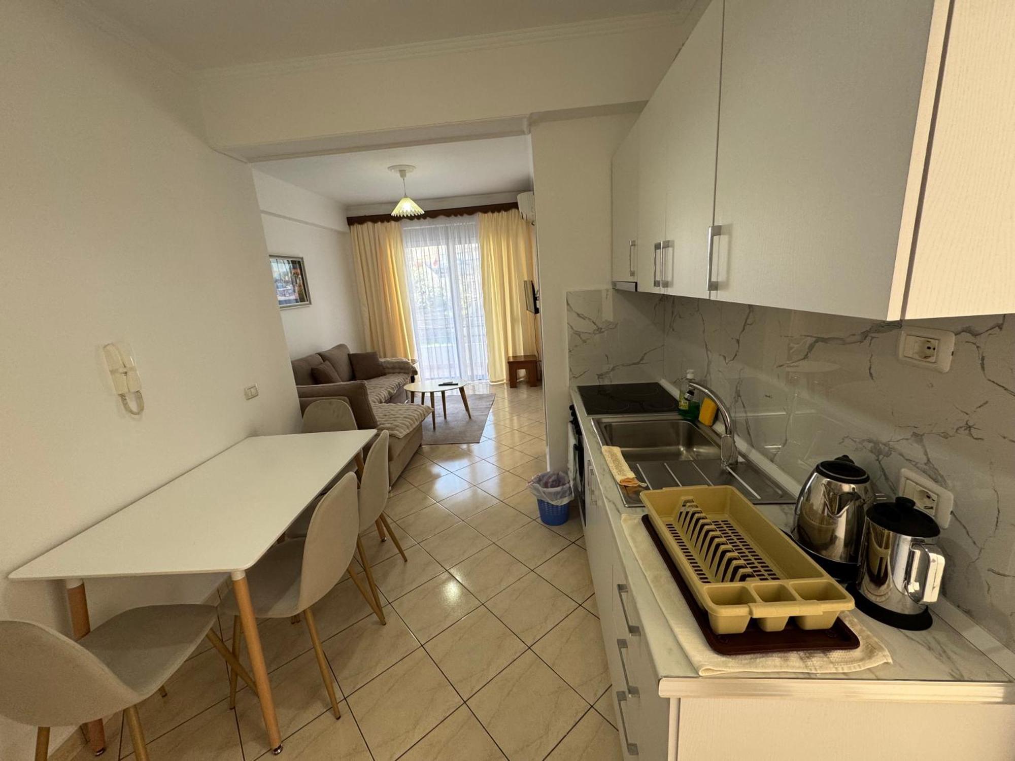Comfort Apartments Promenade Sarande Bagian luar foto